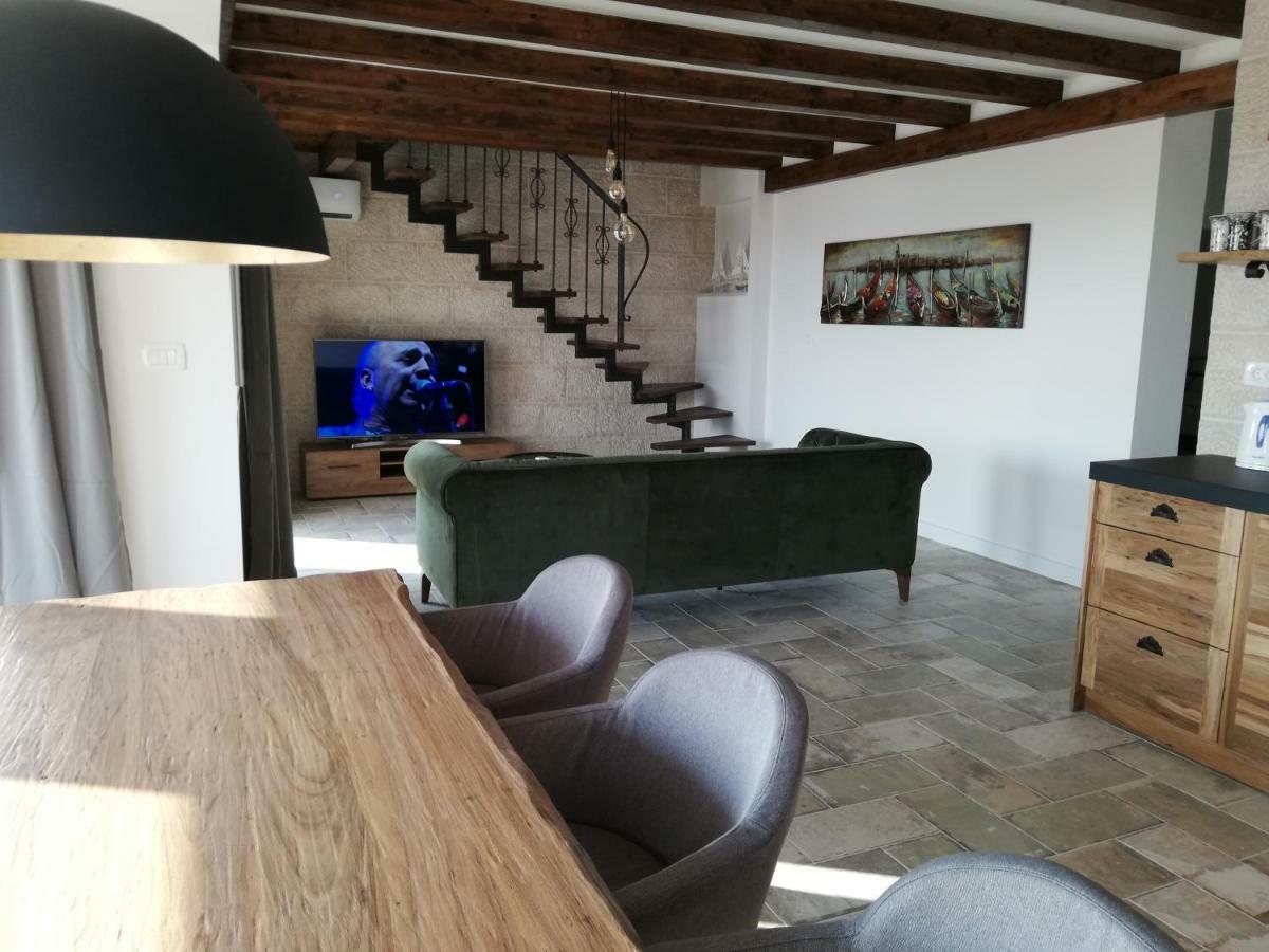 Villa Perla Dalmatica Rogoznica  Buitenkant foto