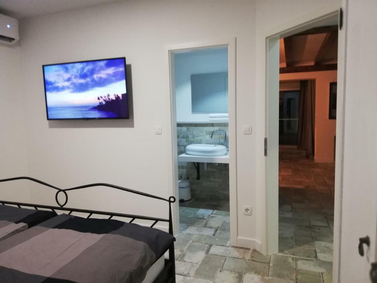 Villa Perla Dalmatica Rogoznica  Buitenkant foto